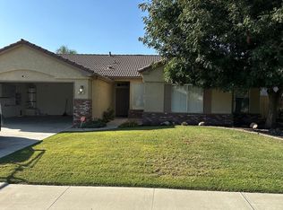 861 Woodridge Cir, Lemoore, CA 93245