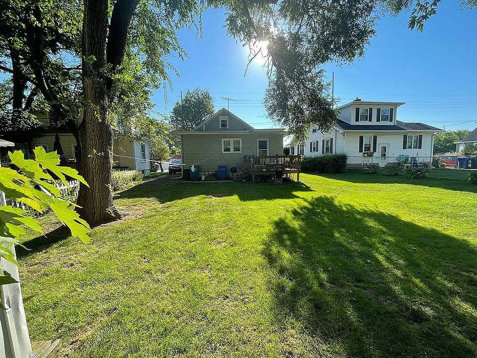 204 S Indiana Ave, Crown Point, IN 46307 | Zillow