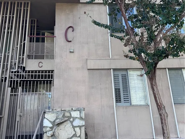 6979 Palm Ct APT 211C, Riverside, CA 92506