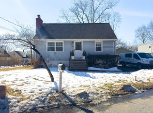 875 Old Town Rd, Bridgeport, CT 06606