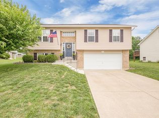 232 Split Rail Dr, Wentzville, MO 63385