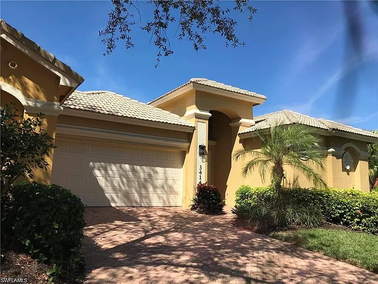3414 Marbella Ct — Photo 2