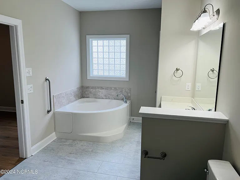 431 Branchwood Dr — Photo 14