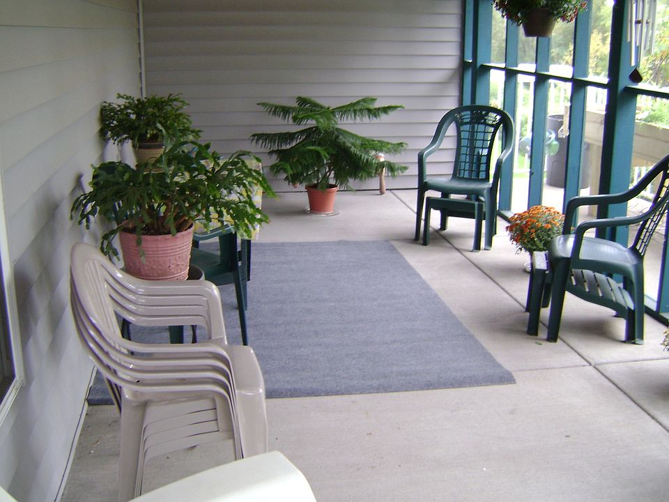 Screened in Patio