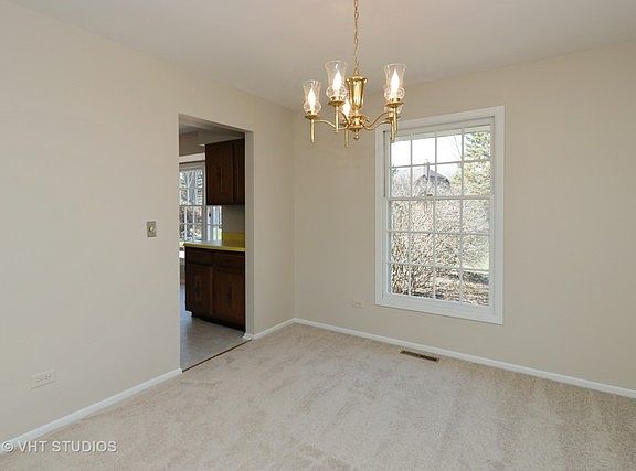 3rd image of 1123 Sussex Ln