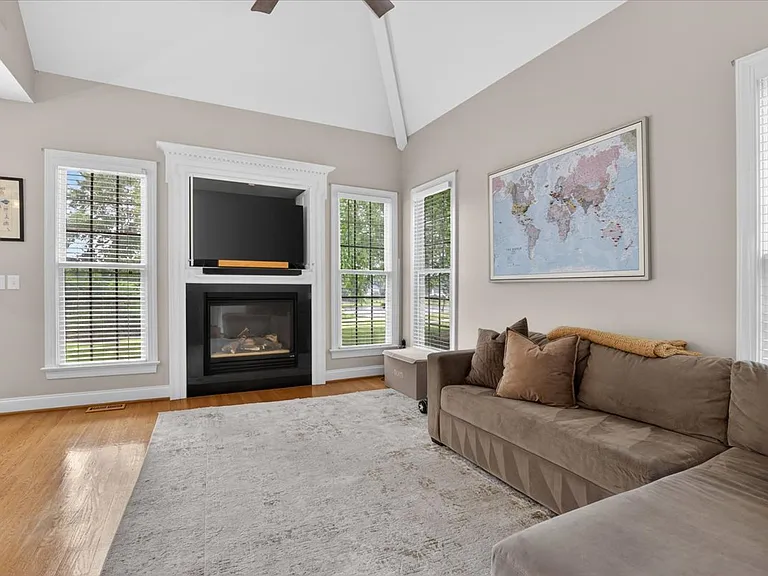 501 Competition Rd — Photo 29