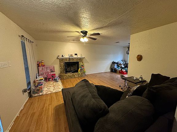 4th image of 2509 Schulze Dr