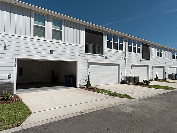 Deleon- 30 Seaport Lane - WE - Exterior - b