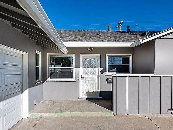 4th image of 11743 Ledgewood Dr