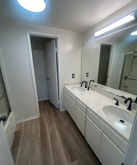 1115 Catlin St #D — Photo 12