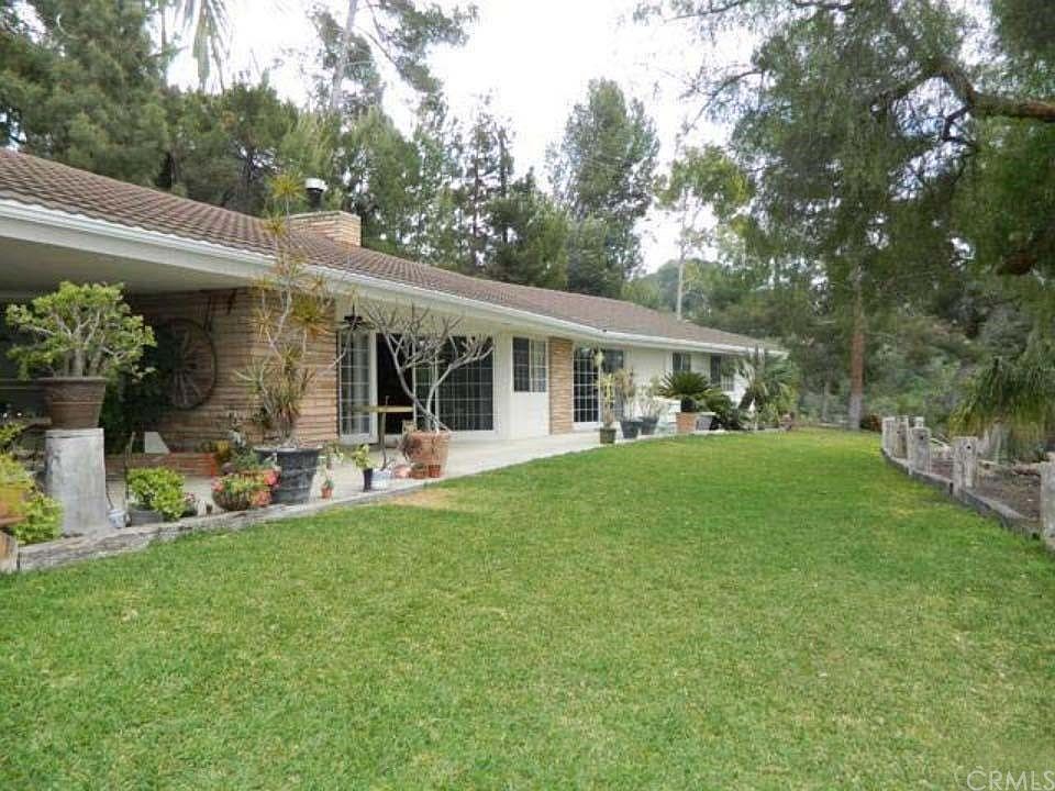 1st image of 2300 N Coronet Ct