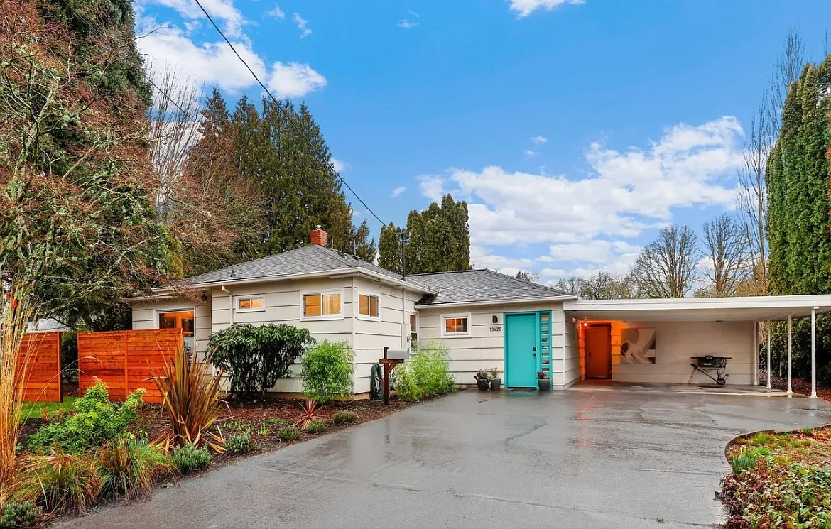 SW 6th St, Beaverton — Photo 1