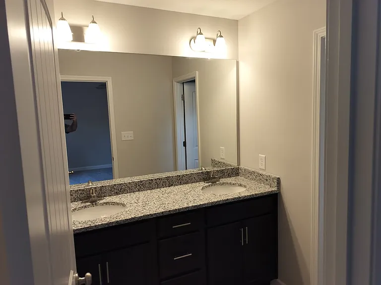 1051 McKay Dr — Photo 19