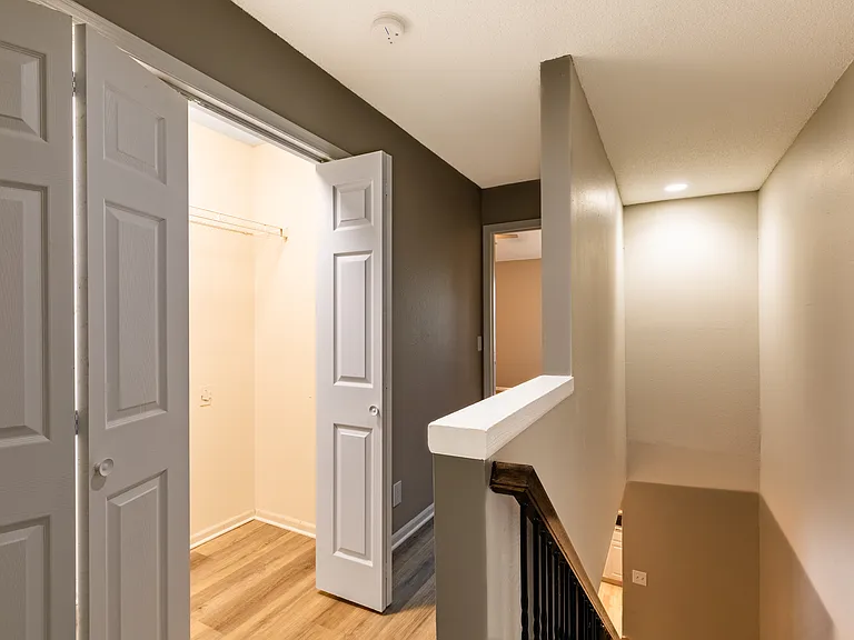 Chestnut Heights Townhomes — Photo 35