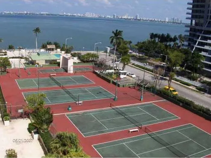 2 bed, 2.5 bath, $1,750 — Photo 4