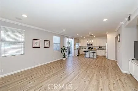 1339 Hewitt Ct — Photo 6