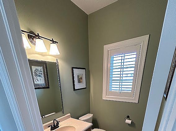 5th image of 2636 Macduff Dr NW