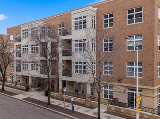 1915 North Water STREET #101, Milwaukee, WI