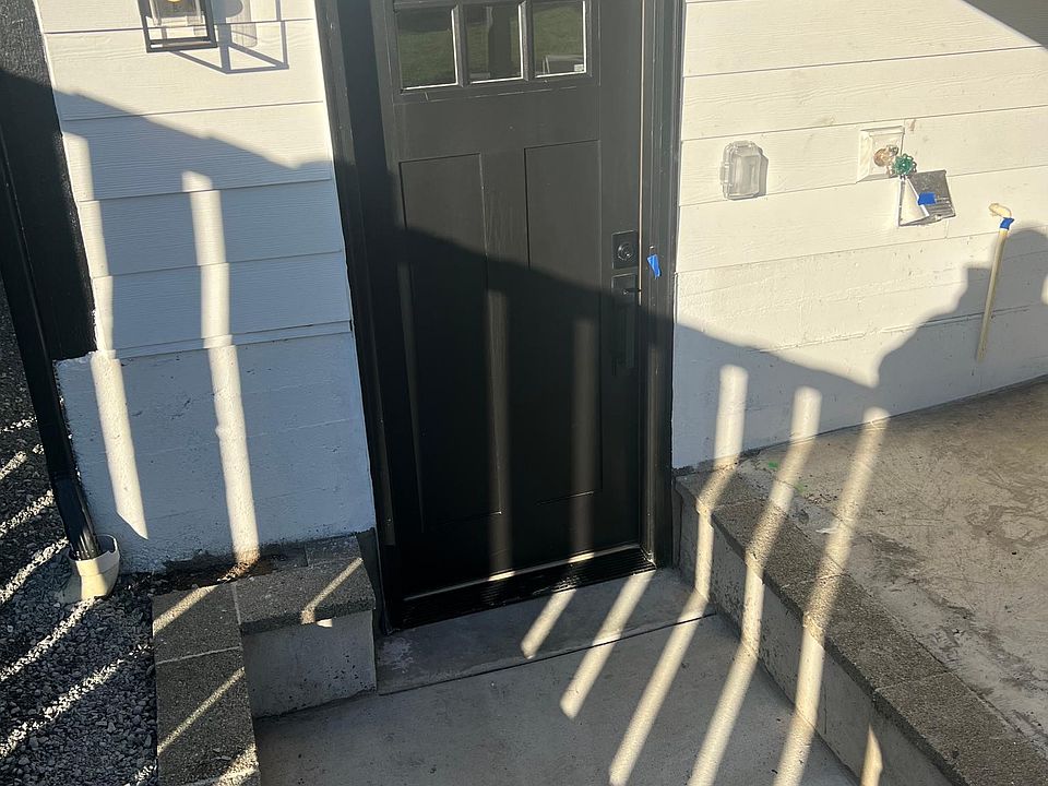 1st image of 1039 S Henderson St #B