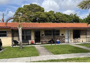 18202 NW 6th Pl, Miami, FL 33169