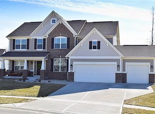1357 Colinbrook Ct, Greenwood, IN 46143
