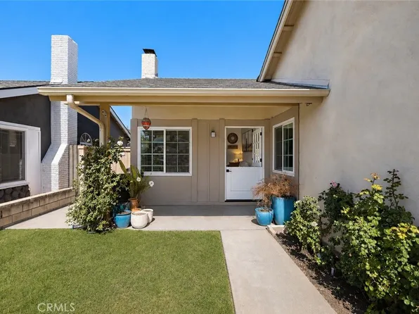 21155 Larchmont Dr, Lake Forest, CA 92630