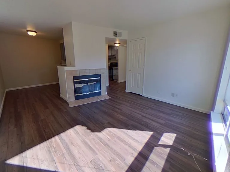 Oak Grove — Photo 12