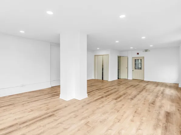 4419 Bergenline Avenue image 6 of 14