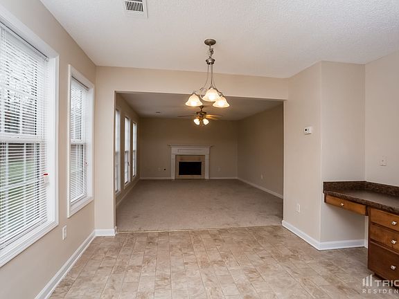 3rd image of 5005 Dockside Dr