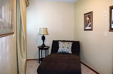 4th image of 5593 Hyland Courts Dr