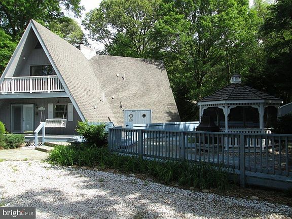 4th image of 133 River Bend Dr