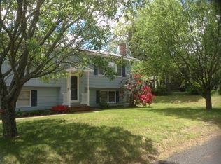 16 Milton Ave, Sanford, ME 04073