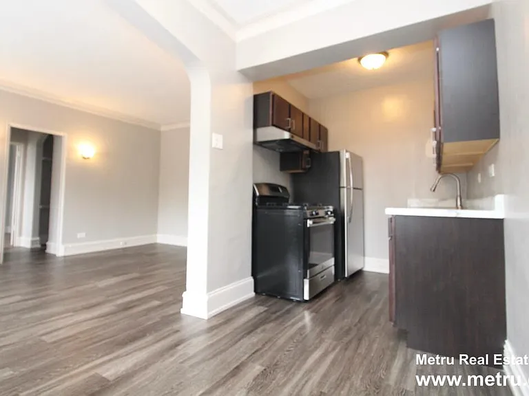 1033 W Loyola Ave #707 — Photo 4