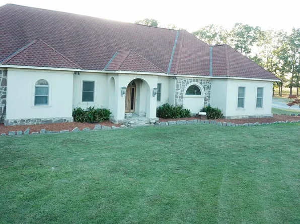 (undisclosed Address), Stuttgart, AR 72160