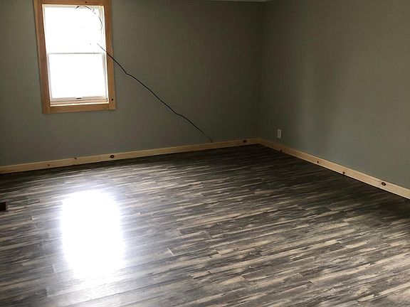 2nd image of 217 Park St