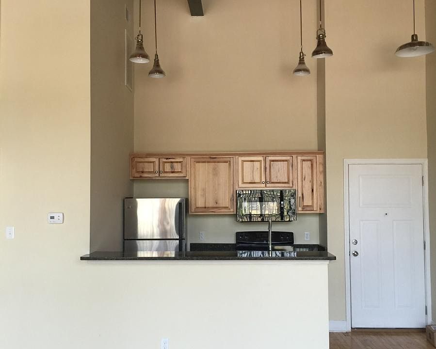 1st image of 2740 Fort Ave APT 208