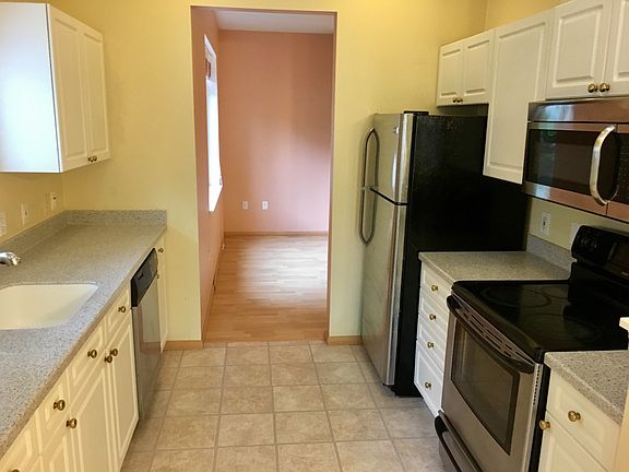 5th image of 17909 NE 93rd Way #1