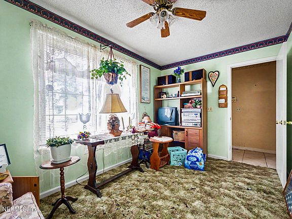 5th image of 9720 STEAD Court