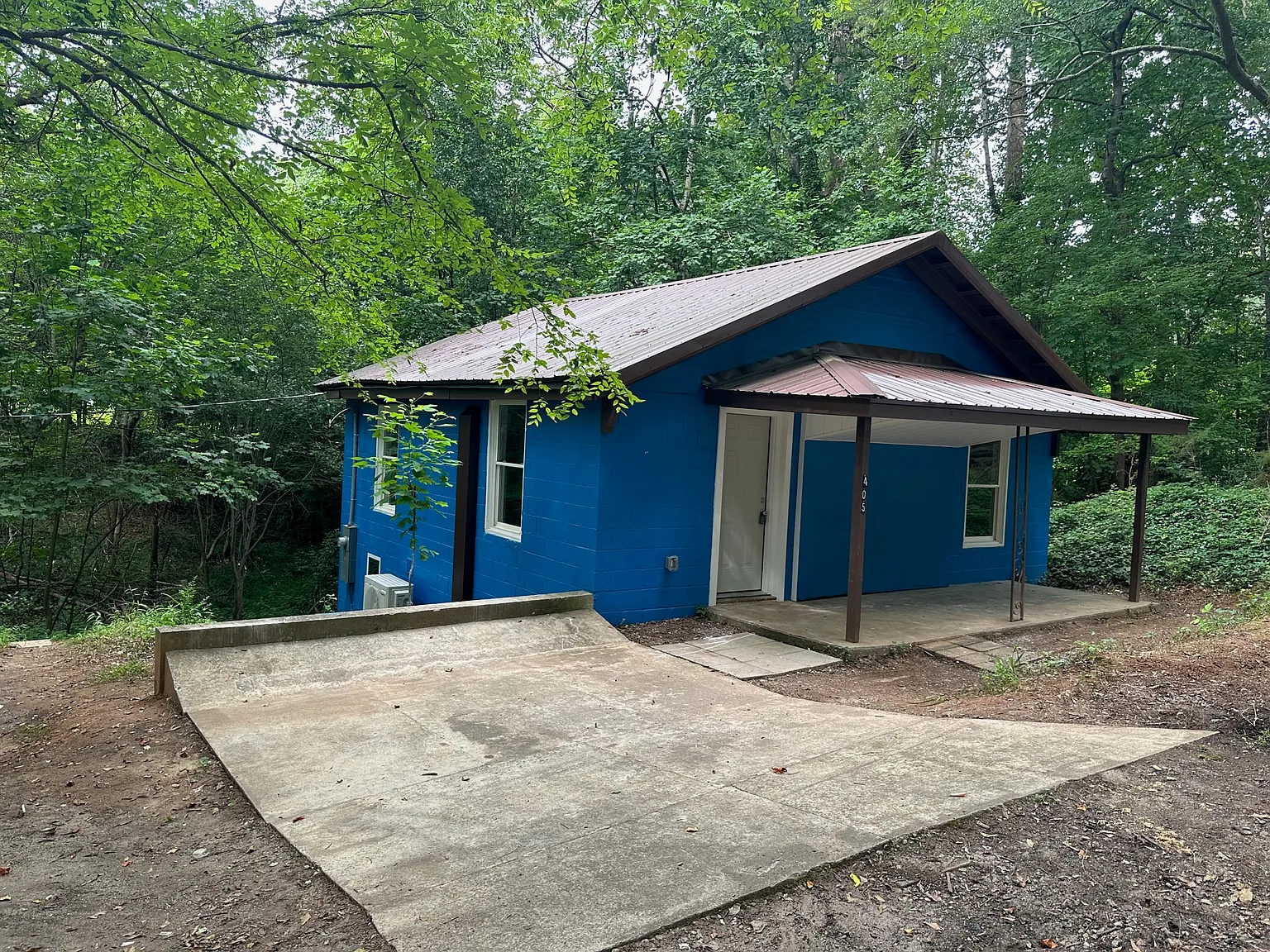 405 Atchison Blvd — Photo 2