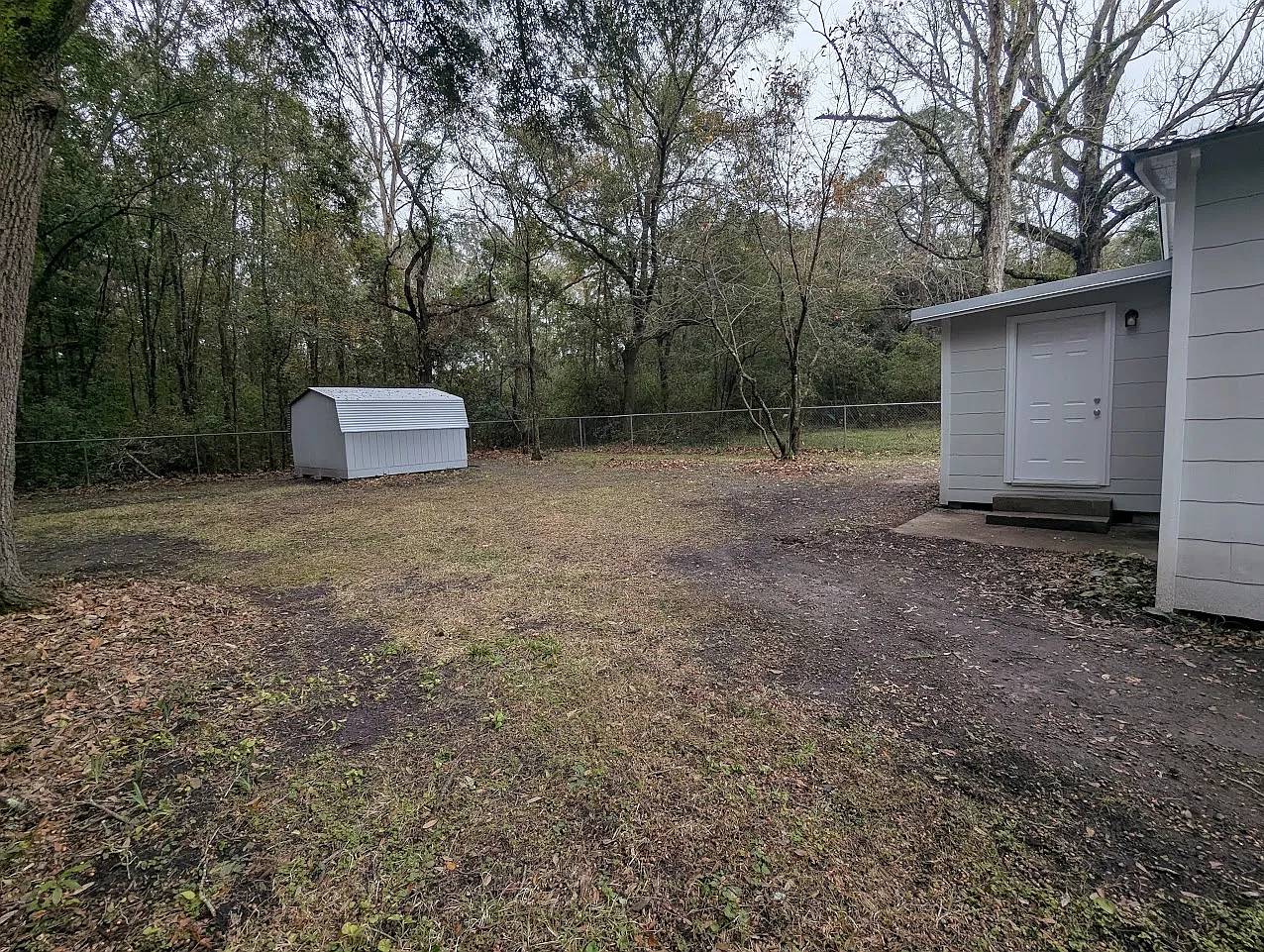 3 bed, 1308 sqft, $1,075 — Photo 2