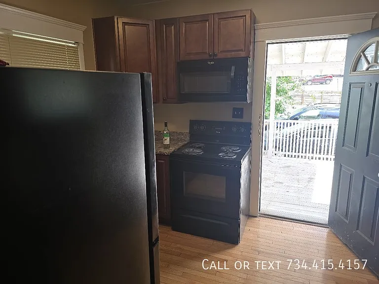 509 Linden St — Photo 5