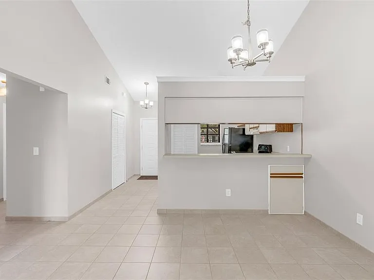 2643 Laser Ct — Photo 4