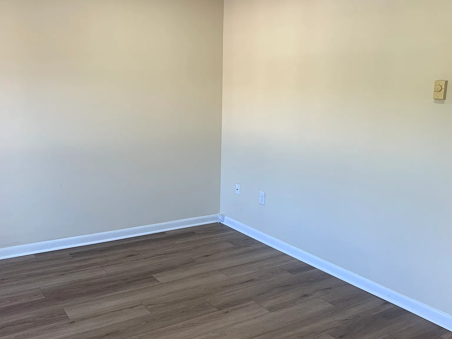 2 bed, 1.5 bath, $1,595 — Photo 2