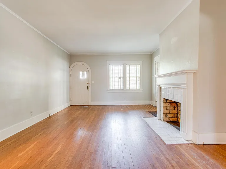 226 Leonard Ave #A — Photo 19