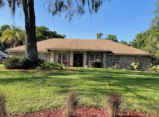 7877 Charlotte Oaks Ln, Jacksonville, FL 32277