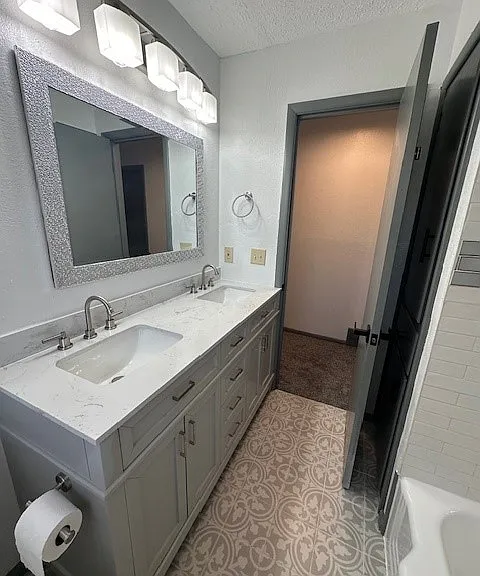 Hall Bath 1