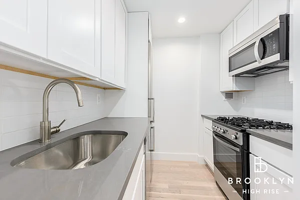 Rented by Brooklyn High Rise LLC | media 13