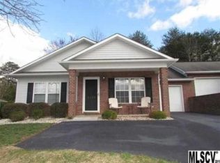 2555 26th Ave NE, Hickory, NC 28601