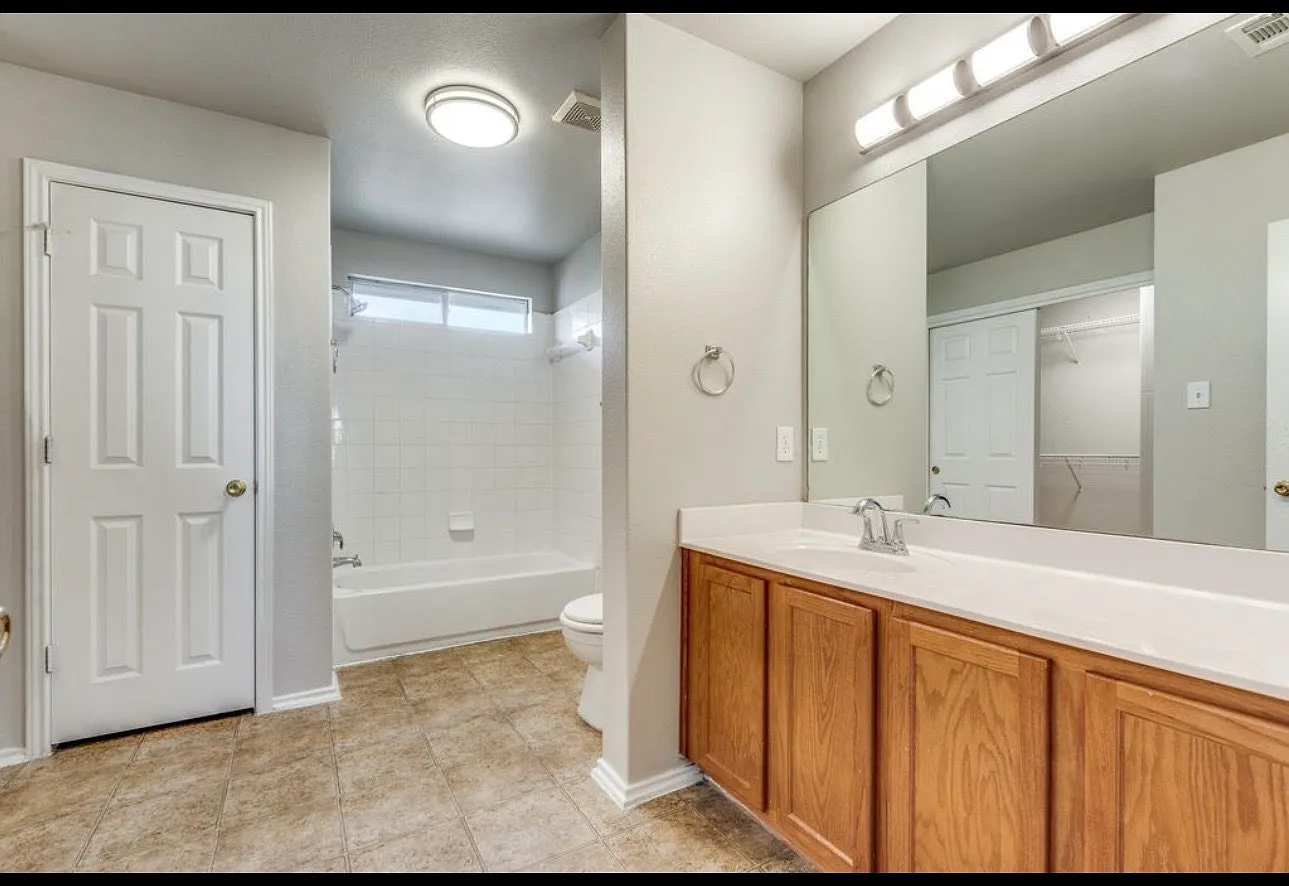 7343 Lyia Branch - 1 — Photo 2