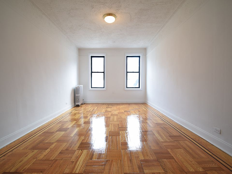 1st image of 2121 Cedar Ave APT 4C